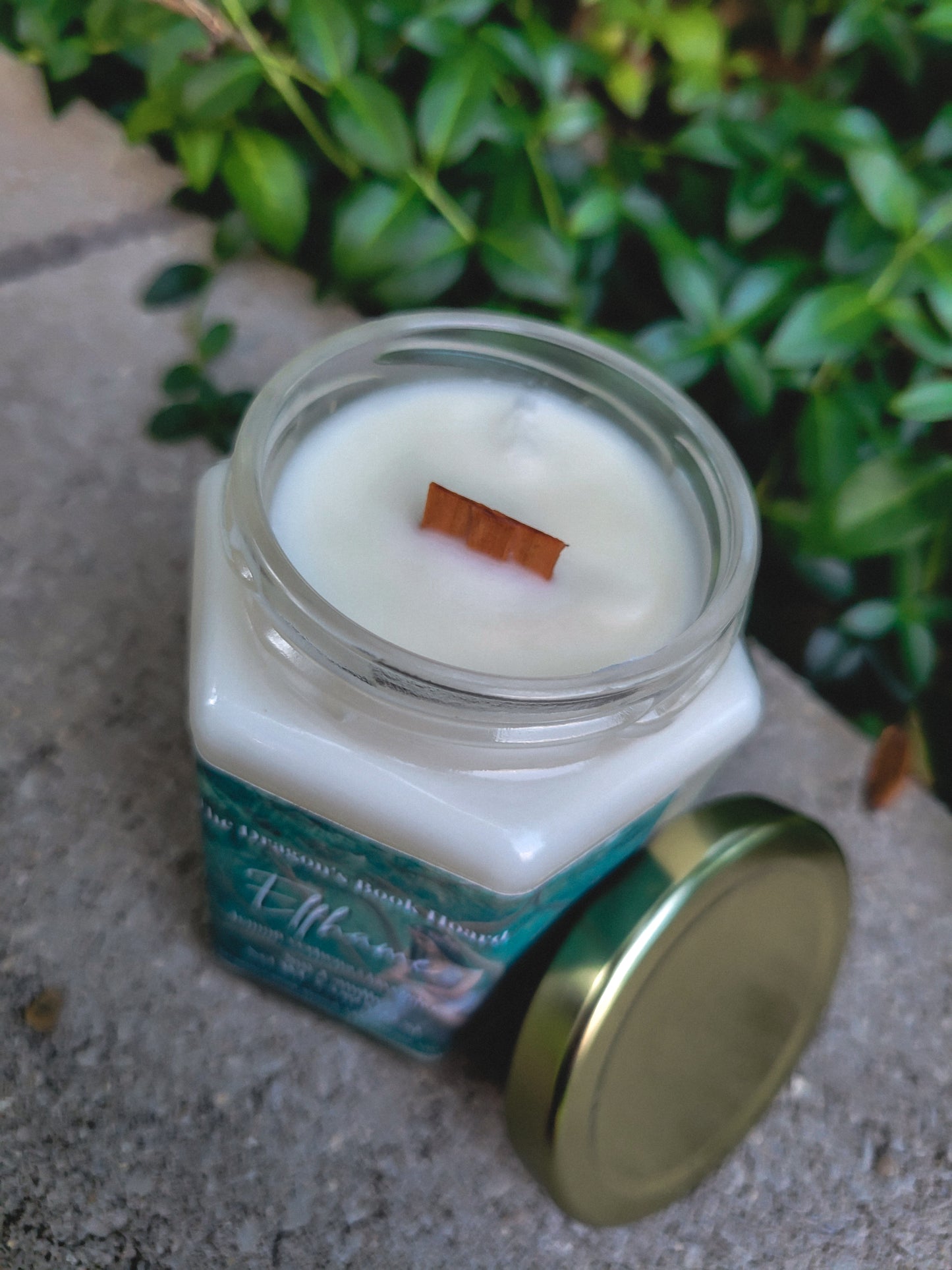 Elfhame - 7.5 oz Candle
