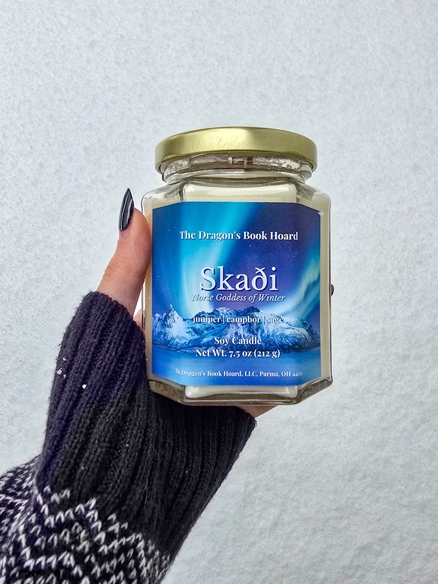 Skaði - Norse Goddess of Winter - 7.5 Candle
